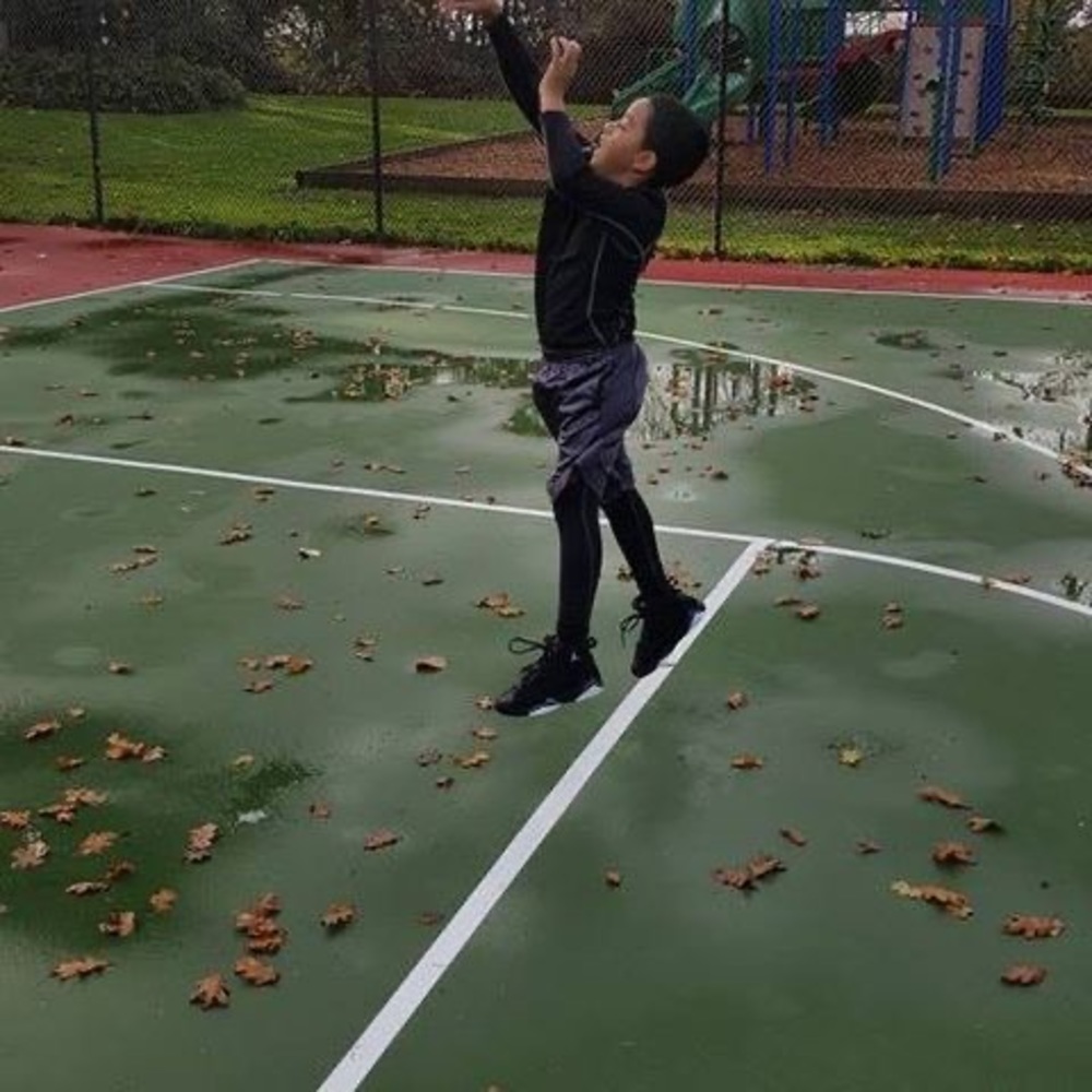 Meet your Posher, Devan